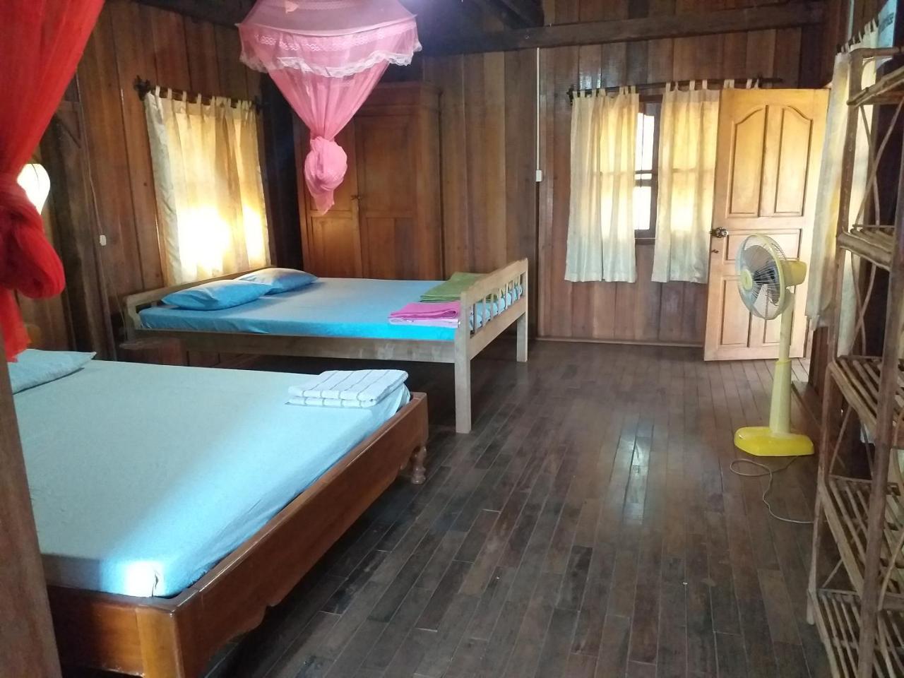 Nature House Eco-Lodge& Trekking Banlung Exteriör bild