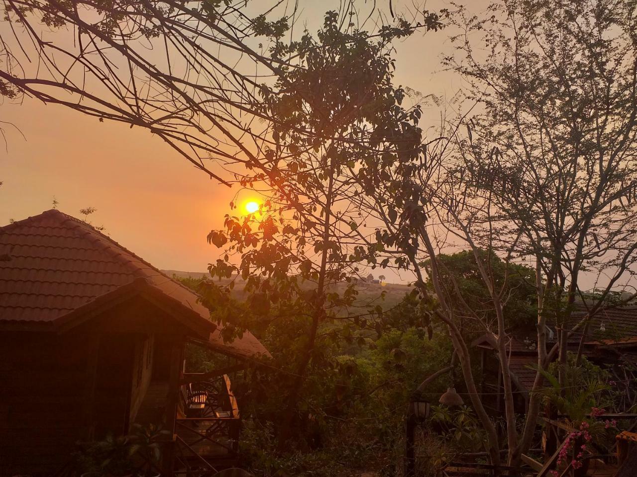 Nature House Eco-Lodge& Trekking Banlung Exteriör bild